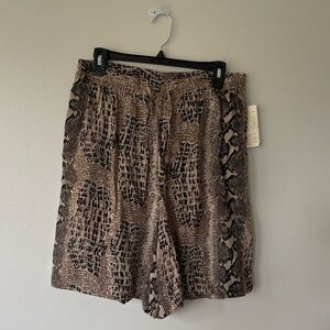 Brown Snake Print 100% Silk Women Drawstring Elastic Waist Shorts With Pockets